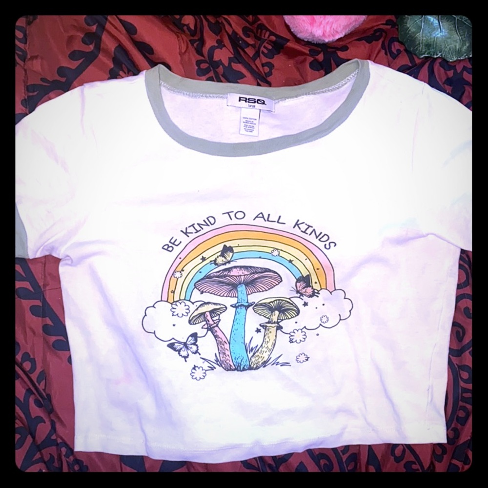 Cute shirt. Didn’t fit me so never worn